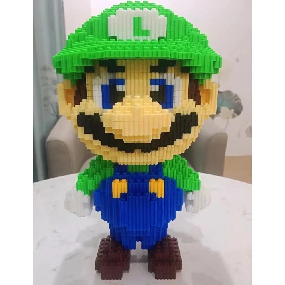 Building Block Luigi Figure‎ 4550 Pcs 8.5 Inch Tall Nintendo Mario Brother Toy
